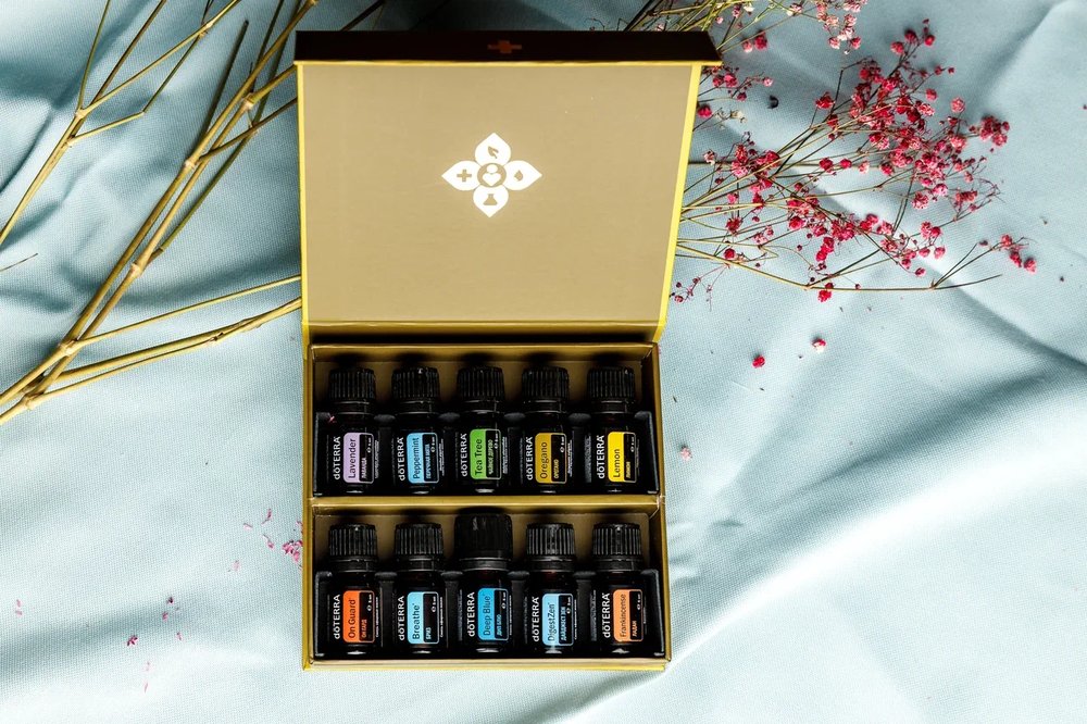 Эфирная аптечка doTERRA: коробочка с 10 эфирными маслами